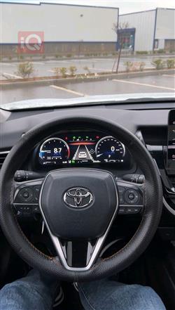 تۆیۆتا کامری